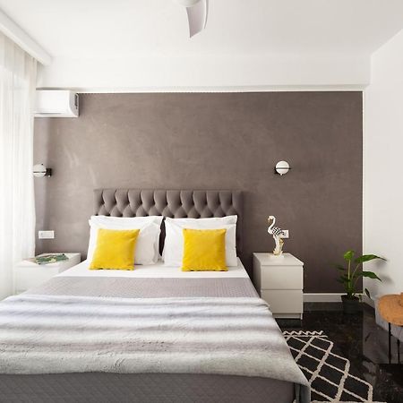 Seaside Apartment By Flisvos Marina Atina Dış mekan fotoğraf